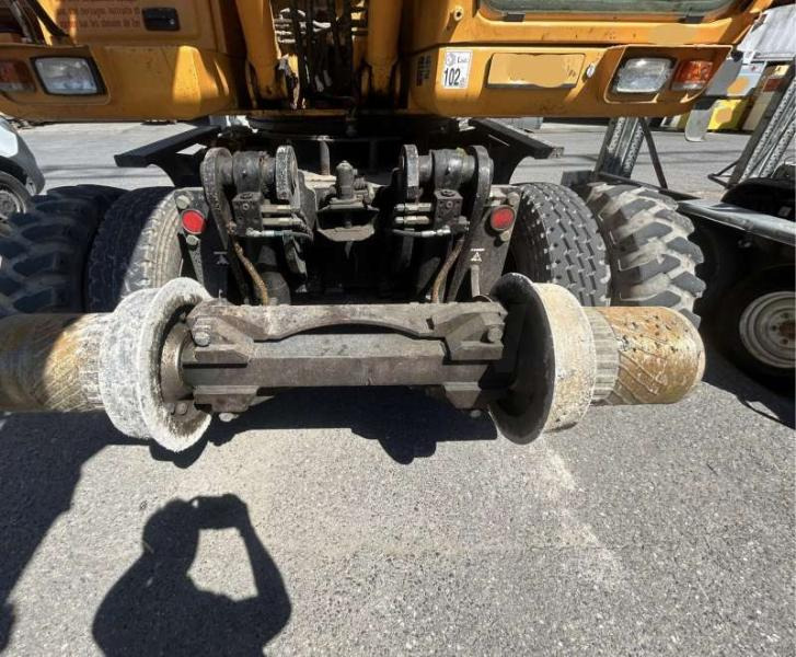 Hyundai ROBEX 140W-7 - Wheel excavator: picture 2 Hyundai ROBEX 140W-7 - Wheel excavator: picture 2