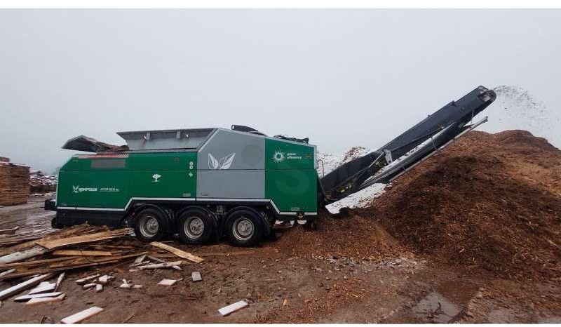 KOMPTECH A VEGETAUX AXTOR 6010 - Crusher: picture 2 KOMPTECH A VEGETAUX AXTOR 6010 - Crusher: picture 2