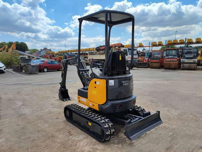 Kato VXE HD 17 - Mini excavator: picture 5 Kato VXE HD 17 - Mini excavator: picture 5