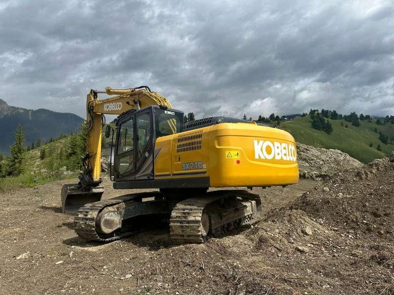 Kobelco SK210LC-11 - Crawler excavator: picture 3 Kobelco SK210LC-11 - Crawler excavator: picture 3