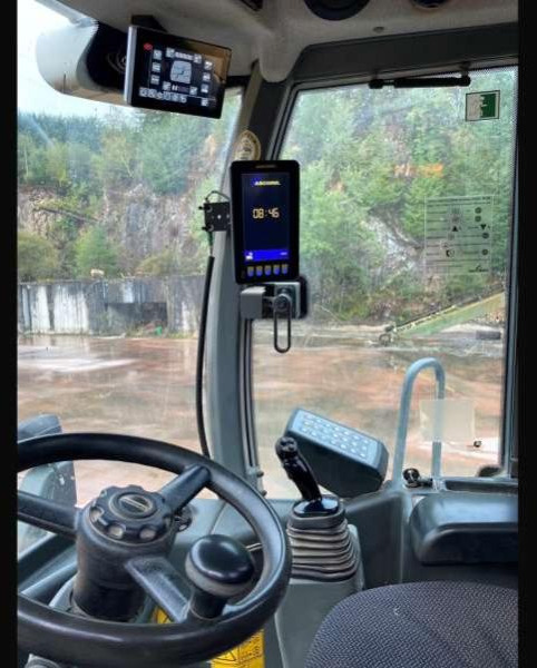 Liebherr L566 - Wheel loader: picture 3 Liebherr L566 - Wheel loader: picture 3