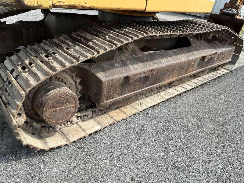 Crawler excavator Liebherr R904HDSL: picture 24