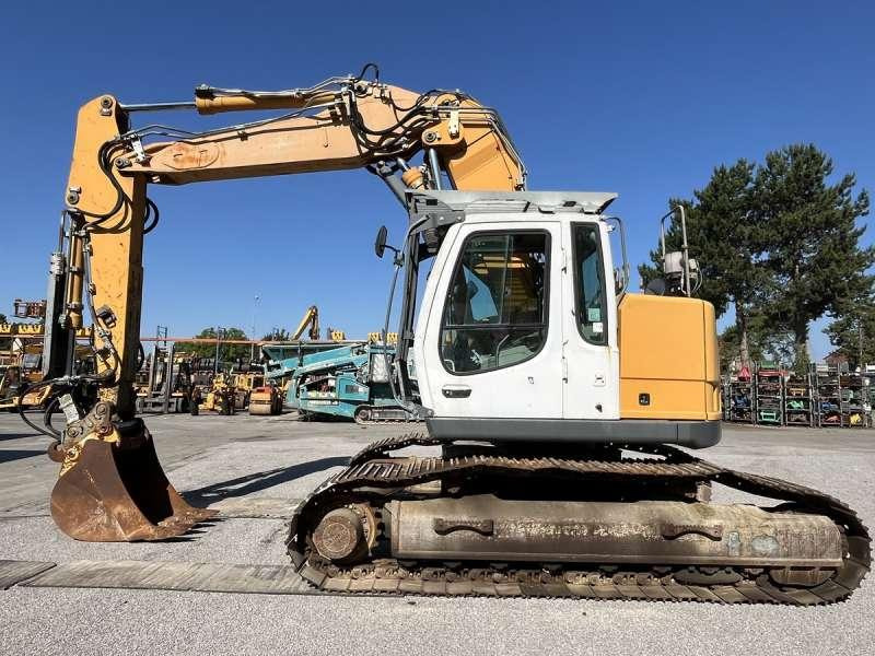 Liebherr R924 Compact Litronic - Crawler excavator: picture 4 Liebherr R924 Compact Litronic - Crawler excavator: picture 4