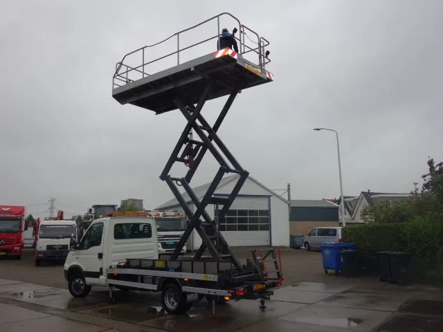 Iveco Daily 40C15 SKY WORKER PLATFORM - Commercial vehicle: picture 5 Iveco Daily 40C15 SKY WORKER PLATFORM - Commercial vehicle: picture 5