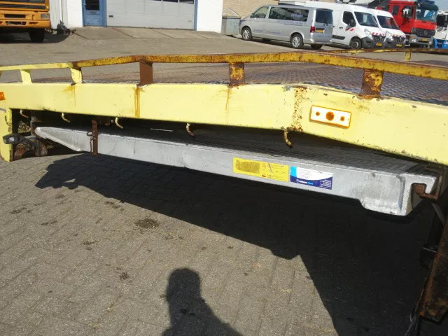 DAF 65 240ATI euro2 OPRIJWAGEN - Autotransporter truck: picture 2 DAF 65 240ATI euro2 OPRIJWAGEN - Autotransporter truck: picture 2
