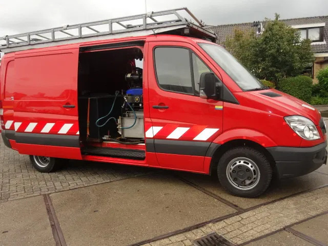 Mercedes-Benz 516CDI met hogedrukspuit 250 bar - Panel van: picture 1 Mercedes-Benz 516CDI met hogedrukspuit 250 bar - Panel van: picture 1