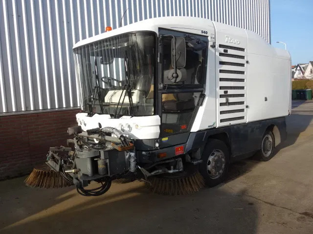 Ravo 540 SWEEPER,EURO5,AIRCO - Road sweeper: picture 4 Ravo 540 SWEEPER,EURO5,AIRCO - Road sweeper: picture 4