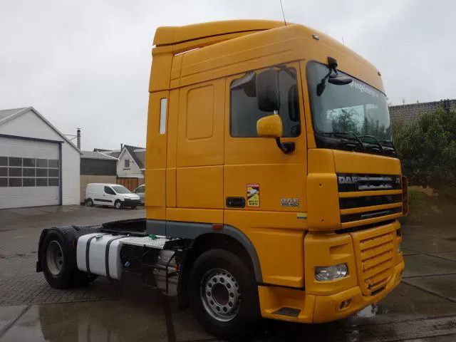 DAF XF 105.460 2 diesel tanken - Tractor unit: picture 1 DAF XF 105.460 2 diesel tanken - Tractor unit: picture 1