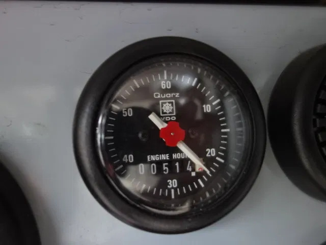 Volvo -330 2000 LITER WATER TANK KRONEBURGPUMP - Fire truck: picture 4 Volvo -330 2000 LITER WATER TANK KRONEBURGPUMP - Fire truck: picture 4