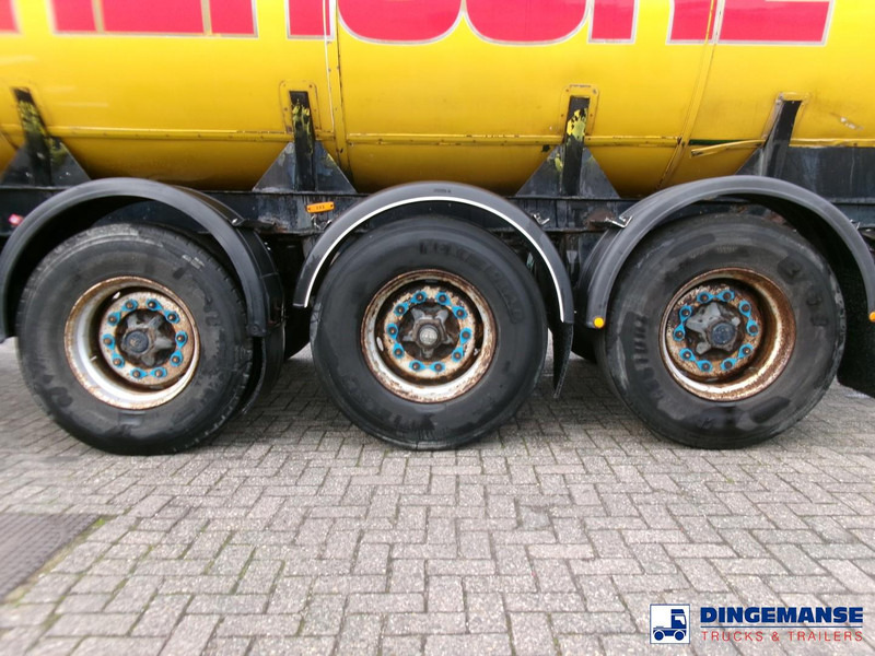 Clayton Food (beer) tank inox 30 m3 / 1 comp - Tank semi-trailer: picture 5 Clayton Food (beer) tank inox 30 m3 / 1 comp - Tank semi-trailer: picture 5