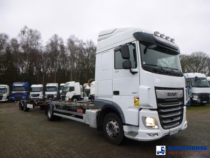 DAF XF 480 FA 4x2 Euro 6 + retarder container chassis + Krone drawbar trailer - Container transporter/ Swap body truck: picture 2 DAF XF 480 FA 4x2 Euro 6 + retarder container chassis + Krone drawbar trailer - Container transporter/ Swap body truck: picture 2