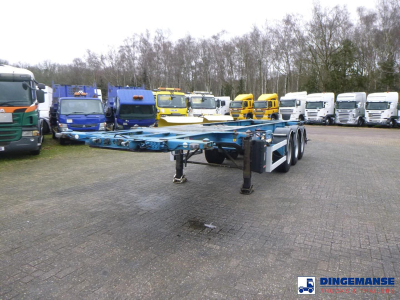 Fruehauf 3-axle container chassis 20, 30 ft - Container transporter/ Swap body semi-trailer: picture 1 Fruehauf 3-axle container chassis 20, 30 ft - Container transporter/ Swap body semi-trailer: picture 1