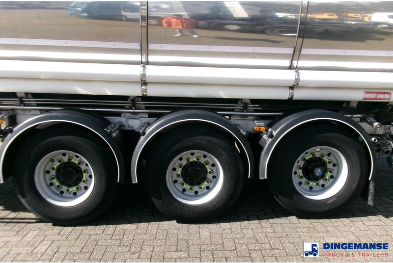 LAG Chemical tank inox 37.5 m3 / 1 comp + pump - Tank semi-trailer: picture 5 LAG Chemical tank inox 37.5 m3 / 1 comp + pump - Tank semi-trailer: picture 5