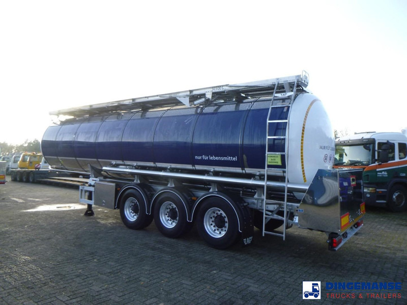 LAG Food tank inox 32m3 / 3 comp + pump + steam heating + webasto - Tank semi-trailer: picture 3 LAG Food tank inox 32m3 / 3 comp + pump + steam heating + webasto - Tank semi-trailer: picture 3