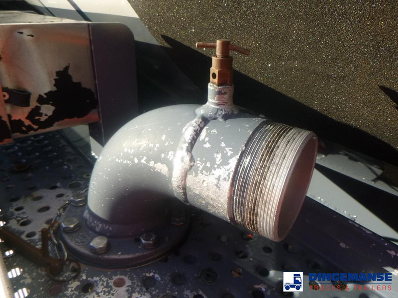 Tank semi-trailer LAG Fuel tank alu 44.4 m3 / 6 comp + pump: picture 12