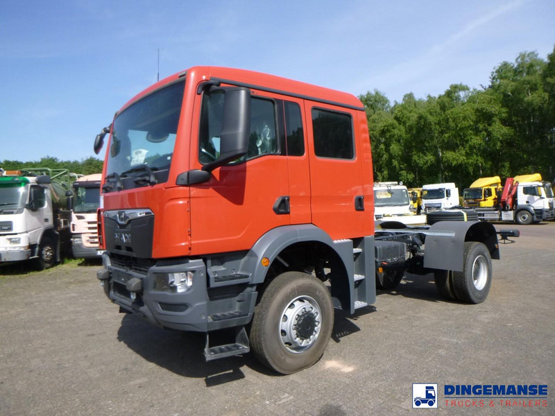 MAN TGM 18.320 4x4 BB chassis / new/unused - Cab chassis truck: picture 1 MAN TGM 18.320 4x4 BB chassis / new/unused - Cab chassis truck: picture 1
