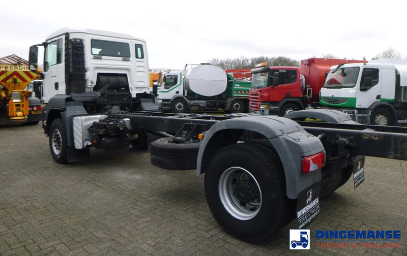 MAN TGS 19.360 4X2 BBS manual Euro 2 chassis + PTO - Cab chassis truck: picture 3 MAN TGS 19.360 4X2 BBS manual Euro 2 chassis + PTO - Cab chassis truck: picture 3