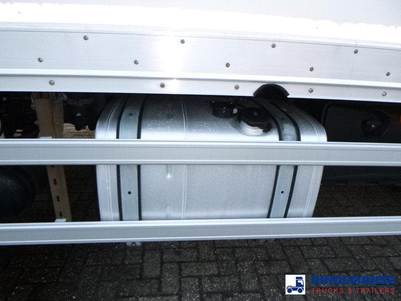 MAN TGX 26.440 6X2 high volume + Fruehauf closed box trailer leasing MAN TGX 26.440 6X2 high volume + Fruehauf closed box trailer: picture 11 MAN TGX 26.440 6X2 high volume + Fruehauf closed box trailer leasing MAN TGX 26.440 6X2 high volume + Fruehauf closed box trailer: picture 11