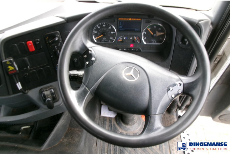 Crane truck Mercedes-Benz Axor 2529 6x2 RHD + Fassi F110 crane: picture 16 Crane truck Mercedes-Benz Axor 2529 6x2 RHD + Fassi F110 crane: picture 16