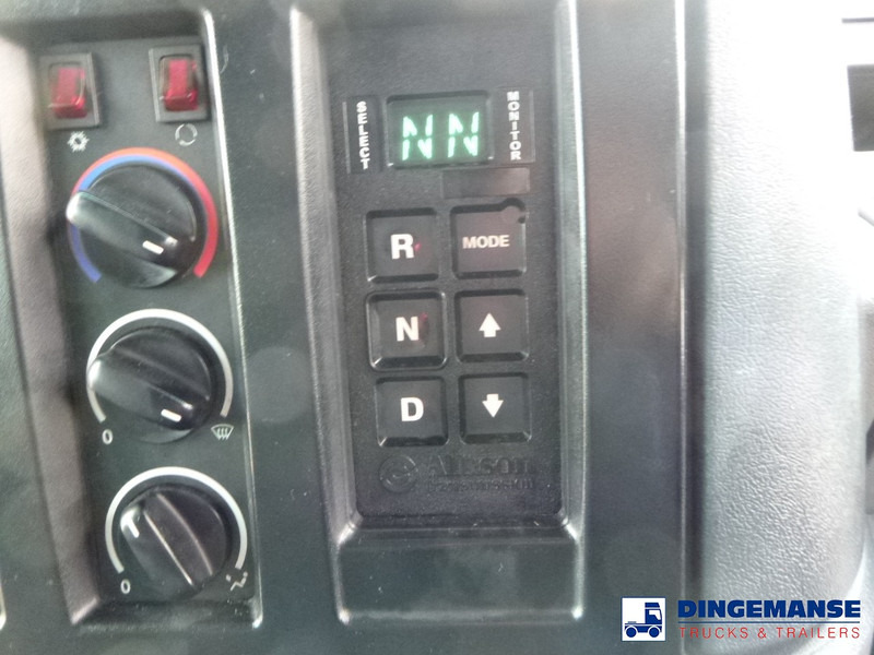 Garbage truck Mercedes-Benz Econic 2629 LL 6x4 RHD refuse truck: picture 15