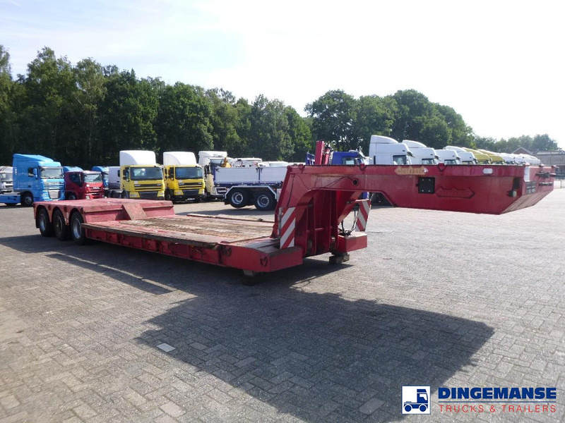Nooteboom 3-axle lowbed trailer OSDAZ-56 - Low loader semi-trailer: picture 4 Nooteboom 3-axle lowbed trailer OSDAZ-56 - Low loader semi-trailer: picture 4