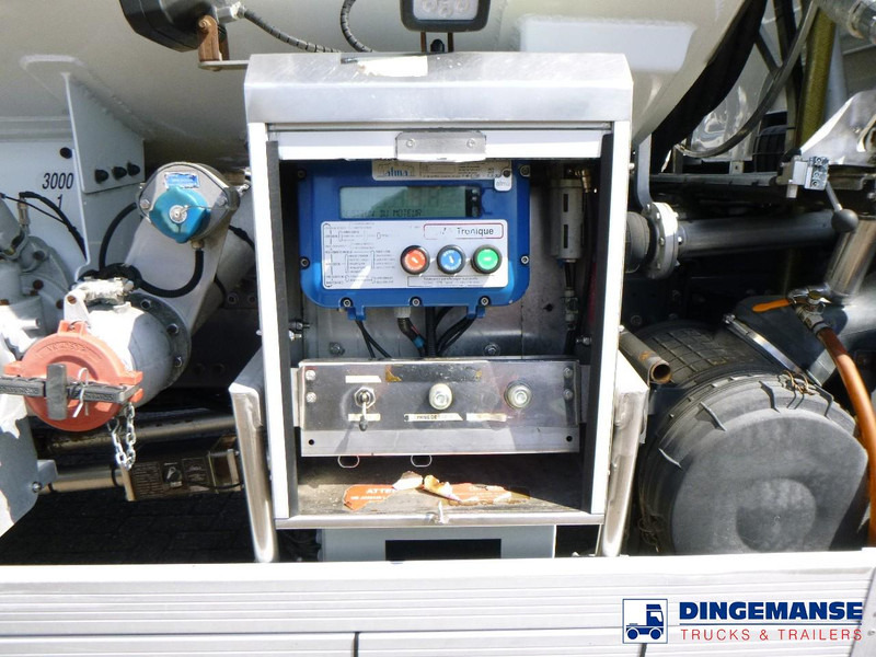 Tank truck Renault Premium 280 dxi 4x2 fuel tank 13.6 m3 / 4 comp: picture 6