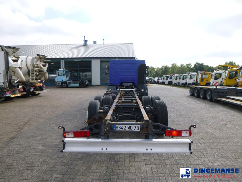 Renault Premium 320 dxi 6x2 chassis ADR - Tank truck: picture 5 Renault Premium 320 dxi 6x2 chassis ADR - Tank truck: picture 5