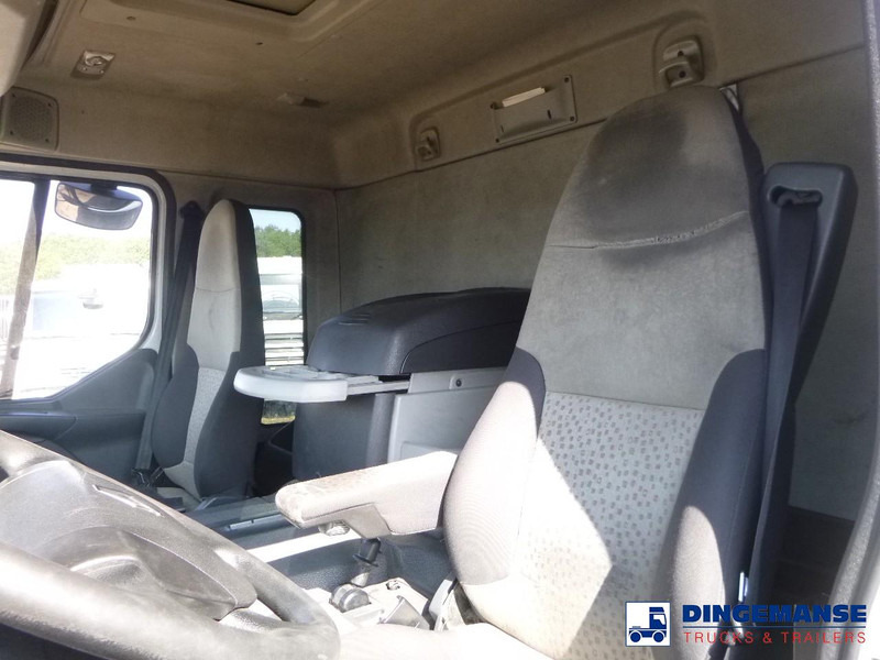 Cab chassis truck Renault Premium Lander 370 6x2 chassis + ADR: picture 7