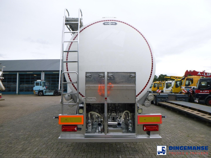 Van Hool Food tank inox 62 m3 / 3 comp - Tank semi-trailer: picture 5 Van Hool Food tank inox 62 m3 / 3 comp - Tank semi-trailer: picture 5