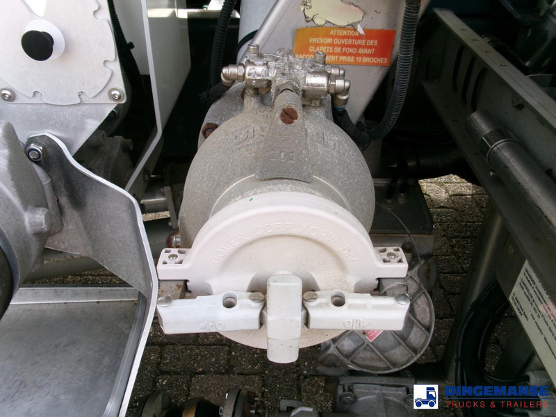 Tank truck Volvo FE 280 4X2 fuel tank 13.6 m3 / 4 comp / ADR 07/07/24: picture 11 Tank truck Volvo FE 280 4X2 fuel tank 13.6 m3 / 4 comp / ADR 07/07/24: picture 11