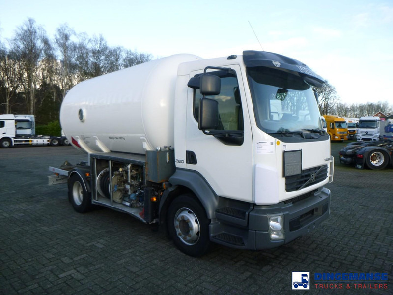 Volvo FL 260 4x2 gas tank 13.9 m3 - Tank truck: picture 2 Volvo FL 260 4x2 gas tank 13.9 m3 - Tank truck: picture 2