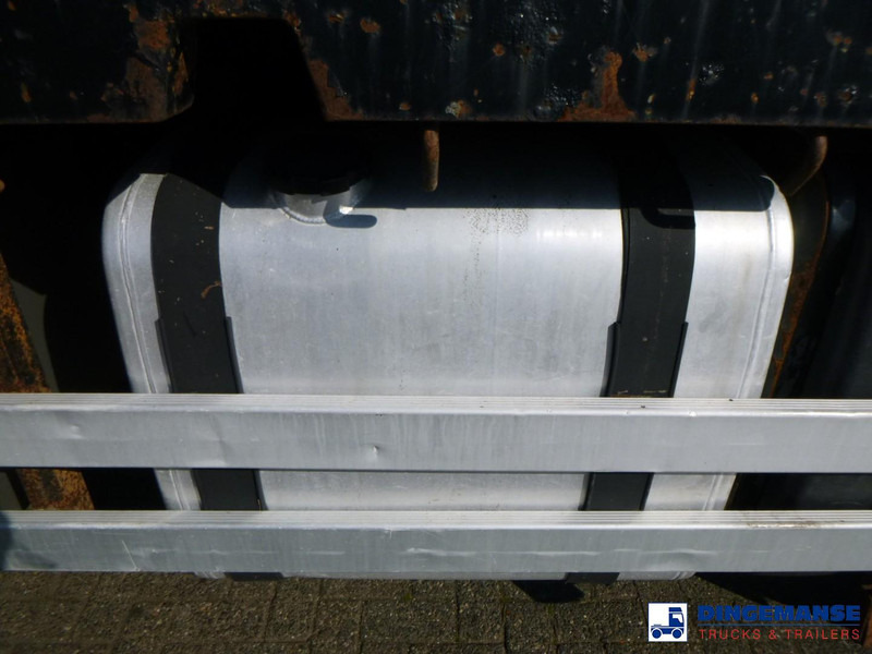 Dropside/ Flatbed truck Volvo FM 400 8x2 RHD platform: picture 11