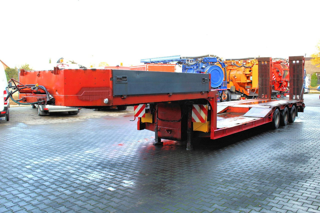 Langendorf 3-Achs SATBUE30-37 Tiefbett Tieflader+Rampen+TÜV - Low loader semi-trailer: picture 2 Langendorf 3-Achs SATBUE30-37 Tiefbett Tieflader+Rampen+TÜV - Low loader semi-trailer: picture 2
