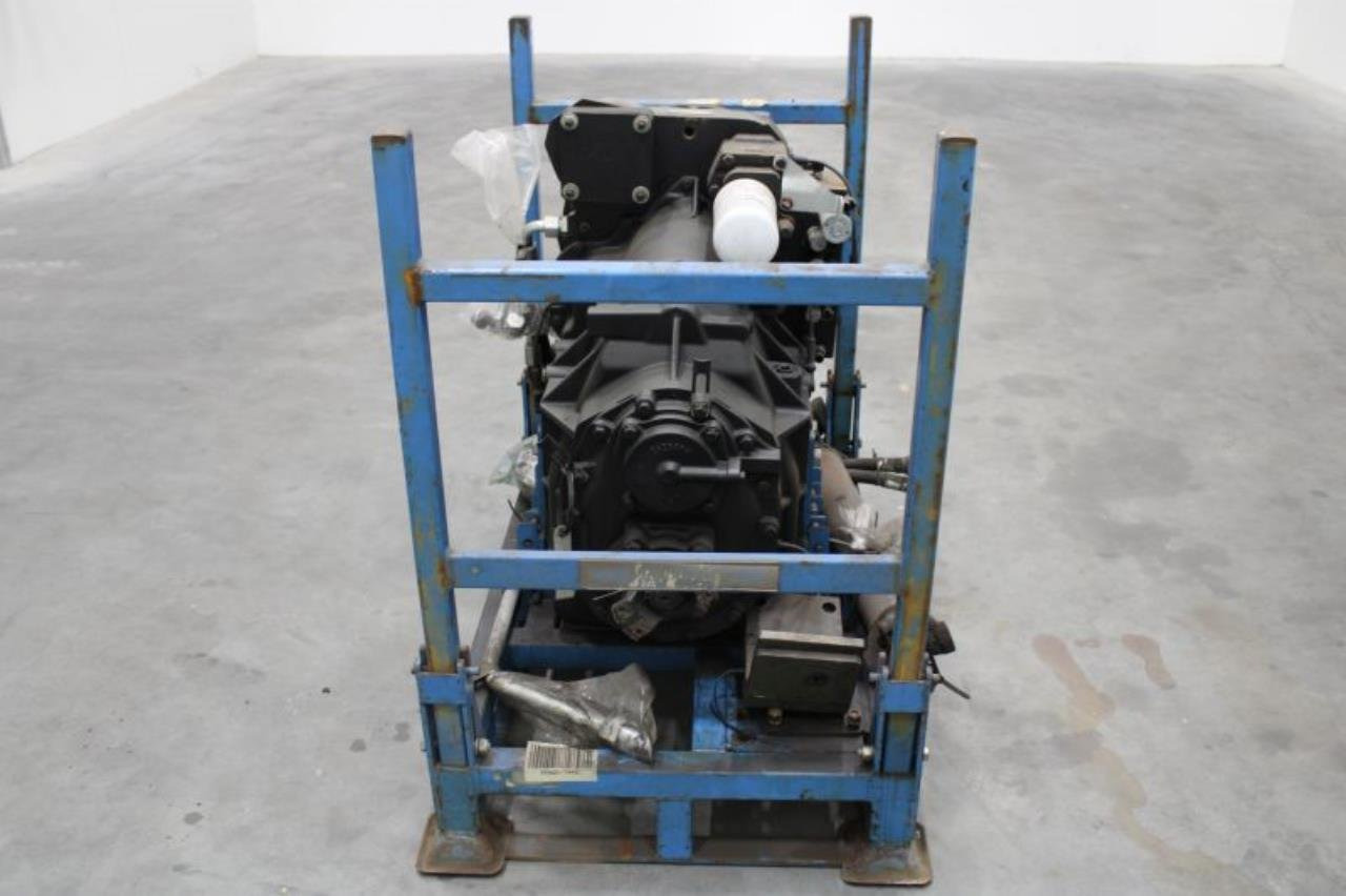 Dana 13.9TE10319-25 - Transmission for Material handling equipment: picture 4 Dana 13.9TE10319-25 - Transmission for Material handling equipment: picture 4