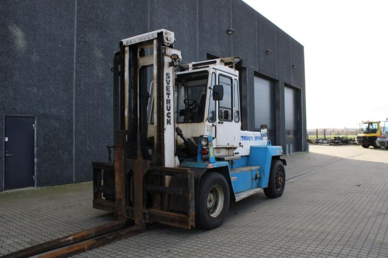 SveTruck 136120-35 - Diesel forklift: picture 2 SveTruck 136120-35 - Diesel forklift: picture 2