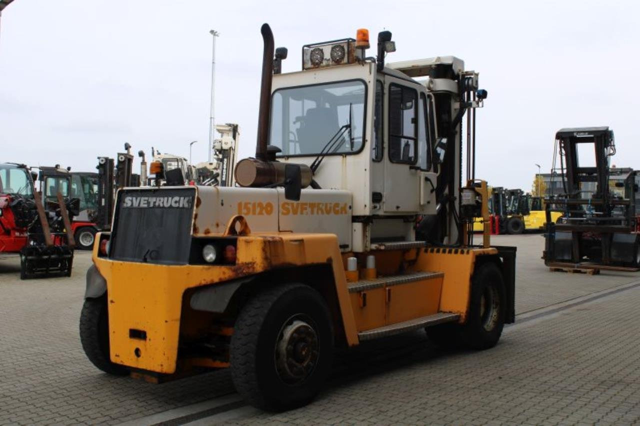 SveTruck 15120-35 - Diesel forklift: picture 3 SveTruck 15120-35 - Diesel forklift: picture 3