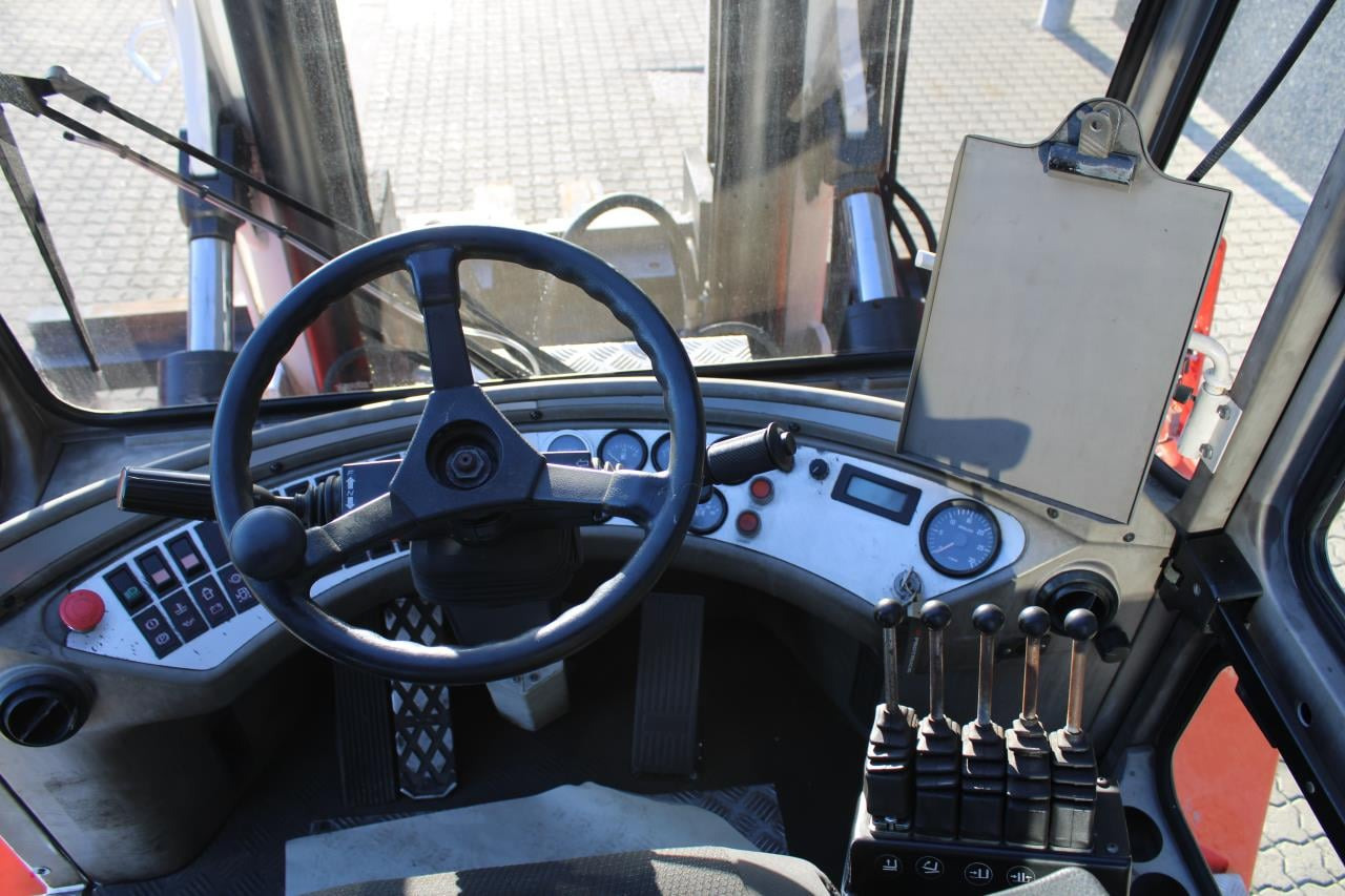 SveTruck 15120-38 - Diesel forklift: picture 4 SveTruck 15120-38 - Diesel forklift: picture 4