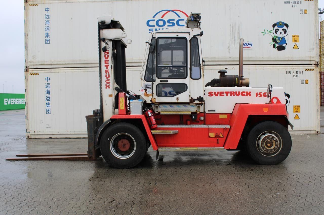 SveTruck 1560 - Diesel forklift: picture 1 SveTruck 1560 - Diesel forklift: picture 1