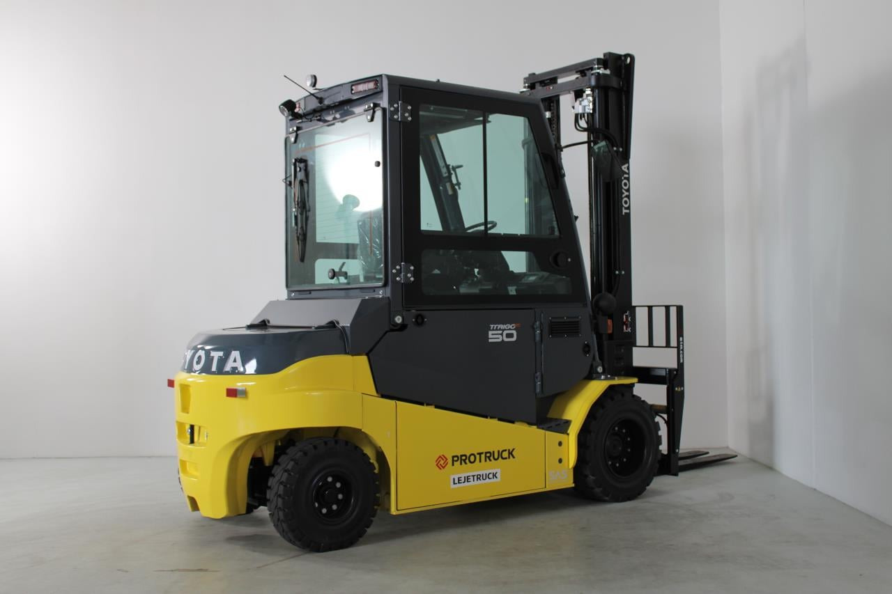 Toyota 9FBM50T - Electric forklift: picture 3 Toyota 9FBM50T - Electric forklift: picture 3