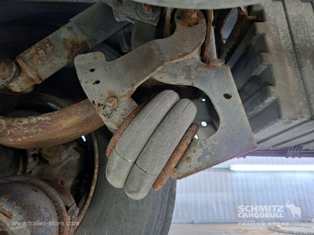 SCHMITZ Auflieger Tiefkühler Multitemp Double deck - Isothermal semi-trailer: picture 2 SCHMITZ Auflieger Tiefkühler Multitemp Double deck - Isothermal semi-trailer: picture 2