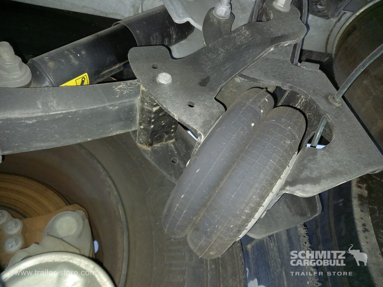 SCHMITZ Auflieger Tiefkühler Multitemp - Isothermal semi-trailer: picture 4 SCHMITZ Auflieger Tiefkühler Multitemp - Isothermal semi-trailer: picture 4