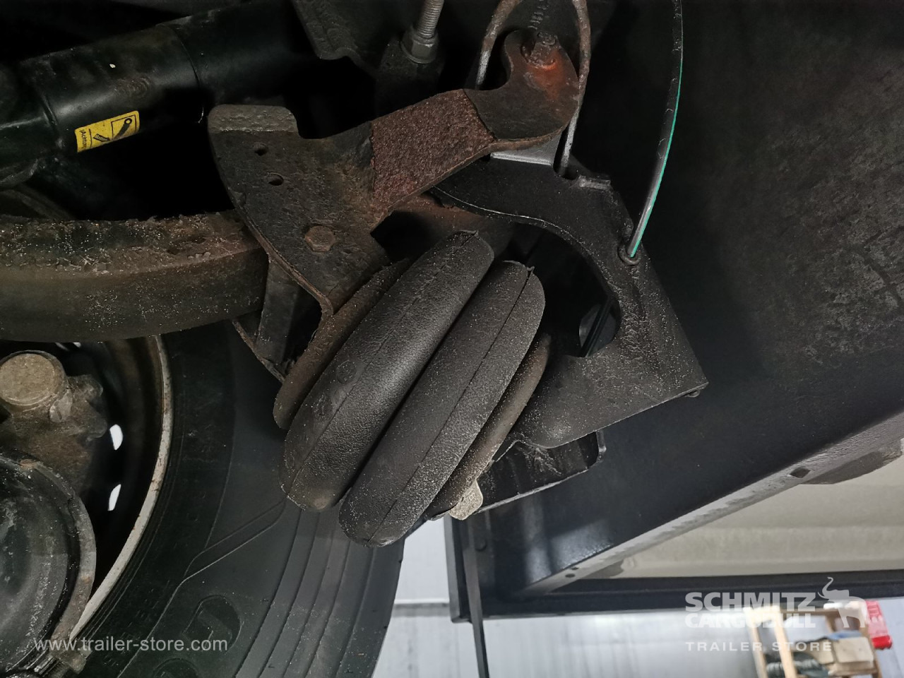 SCHMITZ Auflieger Tiefkühler Standard Double deck - Isothermal semi-trailer: picture 3 SCHMITZ Auflieger Tiefkühler Standard Double deck - Isothermal semi-trailer: picture 3