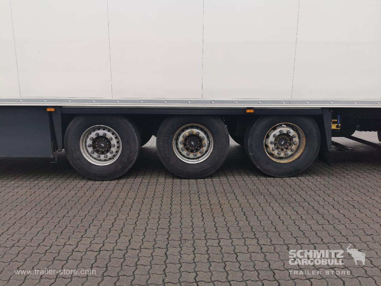 SCHMITZ Auflieger Tiefkühler Standard Double deck - Isothermal semi-trailer: picture 2 SCHMITZ Auflieger Tiefkühler Standard Double deck - Isothermal semi-trailer: picture 2