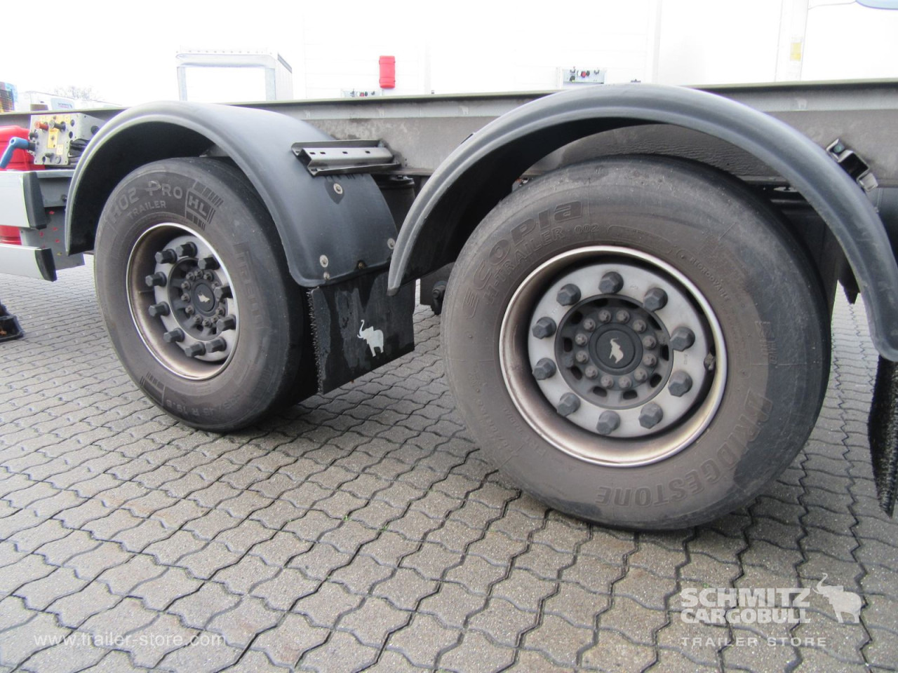 SCHMITZ Zentralachsanhänger Wechselfahrgestell - Container transporter/ Swap body trailer: picture 3 SCHMITZ Zentralachsanhänger Wechselfahrgestell - Container transporter/ Swap body trailer: picture 3