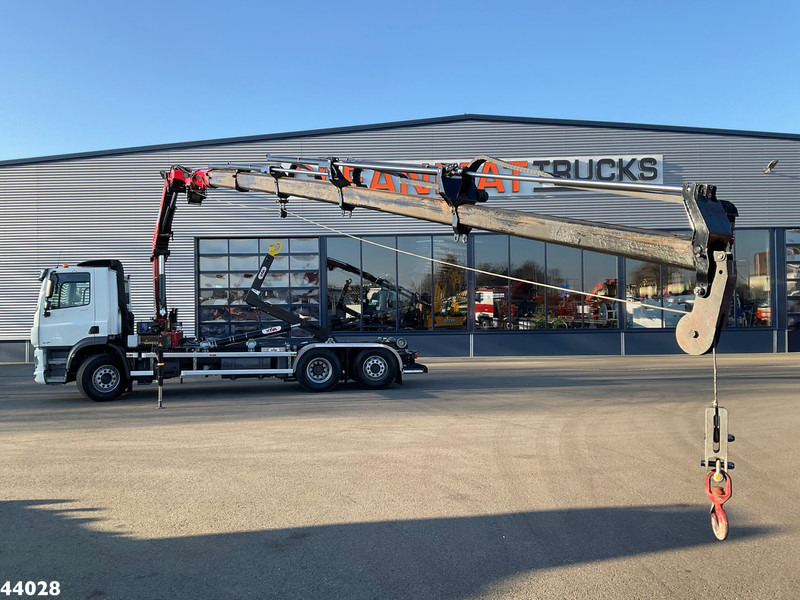 DAF FAN CF 340 Euro 6 HMF 18 Tonmeter laadkraan met lier Just 45.802 km! - Hook lift truck, Crane truck: picture 2 DAF FAN CF 340 Euro 6 HMF 18 Tonmeter laadkraan met lier Just 45.802 km! - Hook lift truck, Crane truck: picture 2