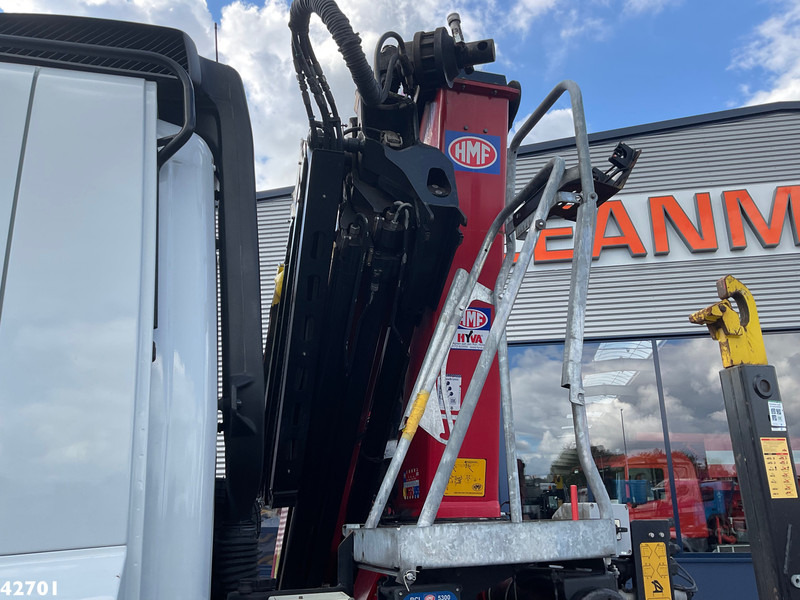 Hook lift truck, Crane truck DAF FAQ CF 400 8x2 Euro 6 HMF 21 Tonmeter laadkraan: picture 9