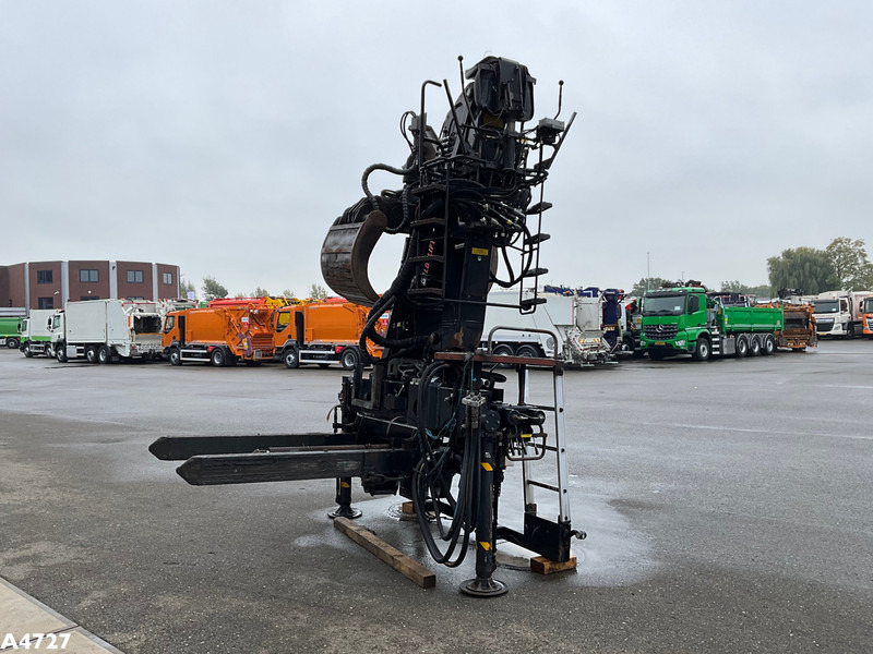 HIAB LOGLIFT 12 Tonmeter Z-kraan - Truck mounted crane for Truck: picture 3 HIAB LOGLIFT 12 Tonmeter Z-kraan - Truck mounted crane for Truck: picture 3