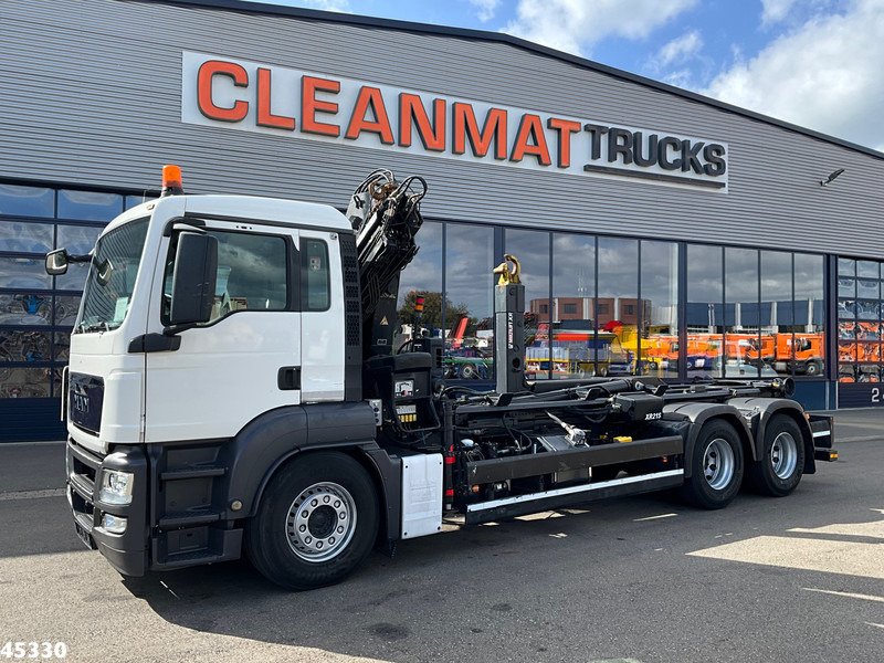MAN TGS 26.360 6x4 Hiab 12 Tonmeter laadkraan - Hook lift truck, Crane truck: picture 2 MAN TGS 26.360 6x4 Hiab 12 Tonmeter laadkraan - Hook lift truck, Crane truck: picture 2