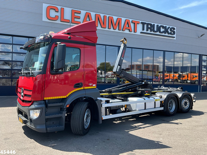 Mercedes-Benz Antos 2543 Euro 6 Multilift 26 Ton haakarmsysteem - Hook lift truck: picture 1 Mercedes-Benz Antos 2543 Euro 6 Multilift 26 Ton haakarmsysteem - Hook lift truck: picture 1
