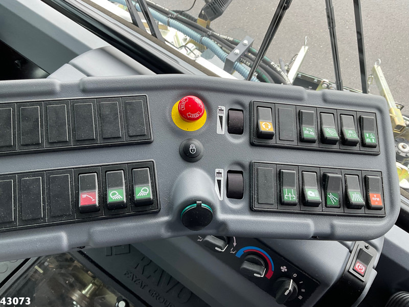 Ravo 540 STH Euro 6 with 3-rd brush leasing Ravo 540 STH Euro 6 with 3-rd brush: picture 14 Ravo 540 STH Euro 6 with 3-rd brush leasing Ravo 540 STH Euro 6 with 3-rd brush: picture 14